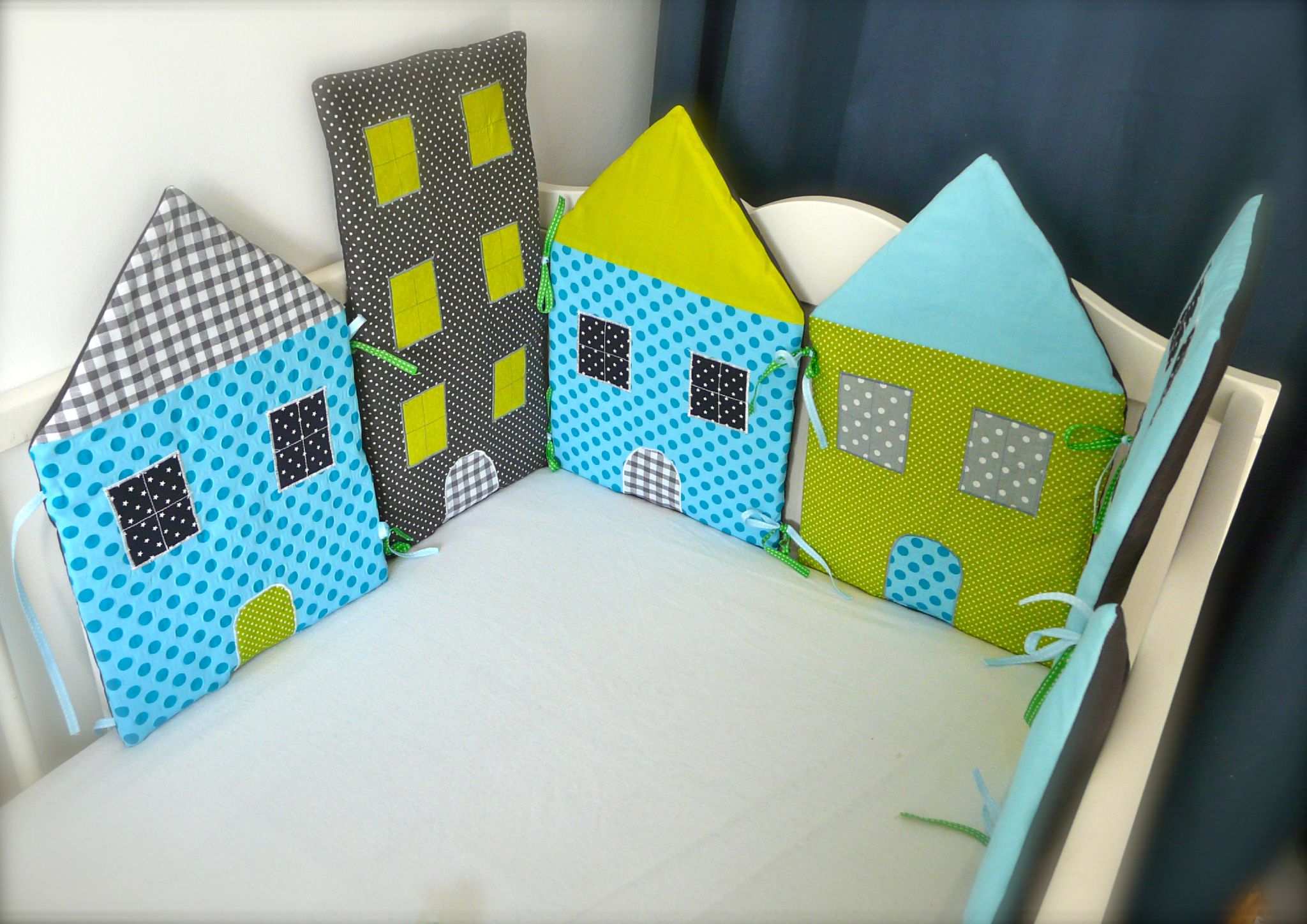 Chambre marron chocolat et bleu turquoise: chambre coucher adulte ...