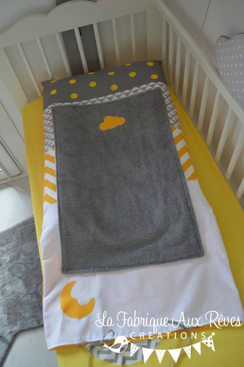 Linge de lit décoration et articles textiles bébé jaune, gris ...