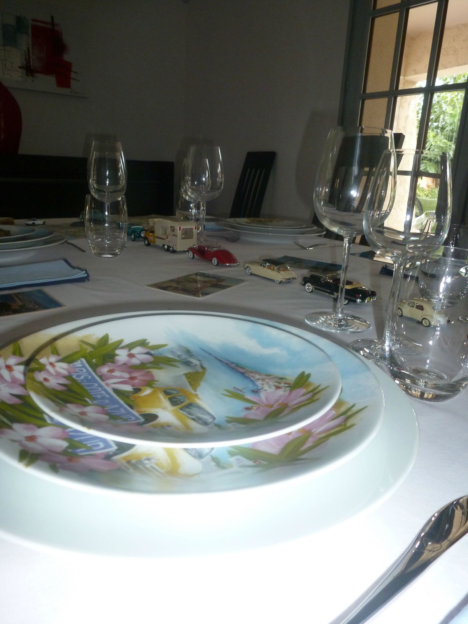 Service de table porcelaine La Compagnie Nationale Petites annonces > Petites