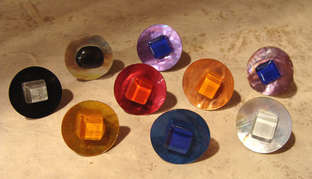 bagues_boutons_nacre