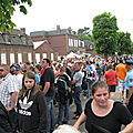 S / 2011 / S / Visiteurs, la foule, les promeneurs