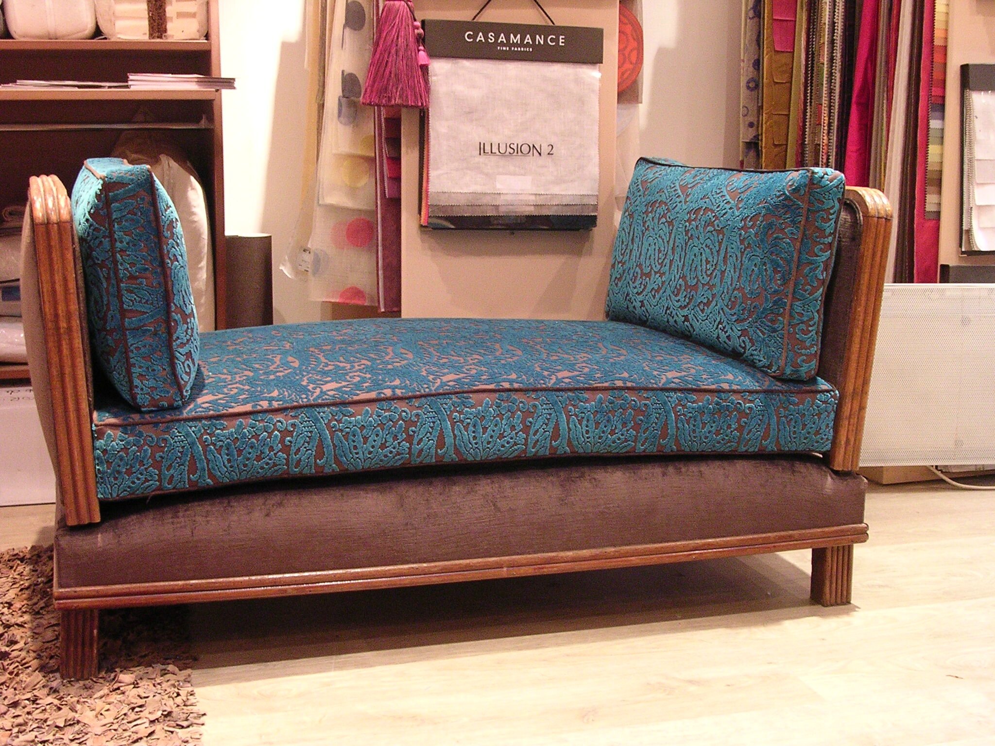 Banquette 1920 de mlle h. tendance chic, tapissier créateur Tissu idee banquette