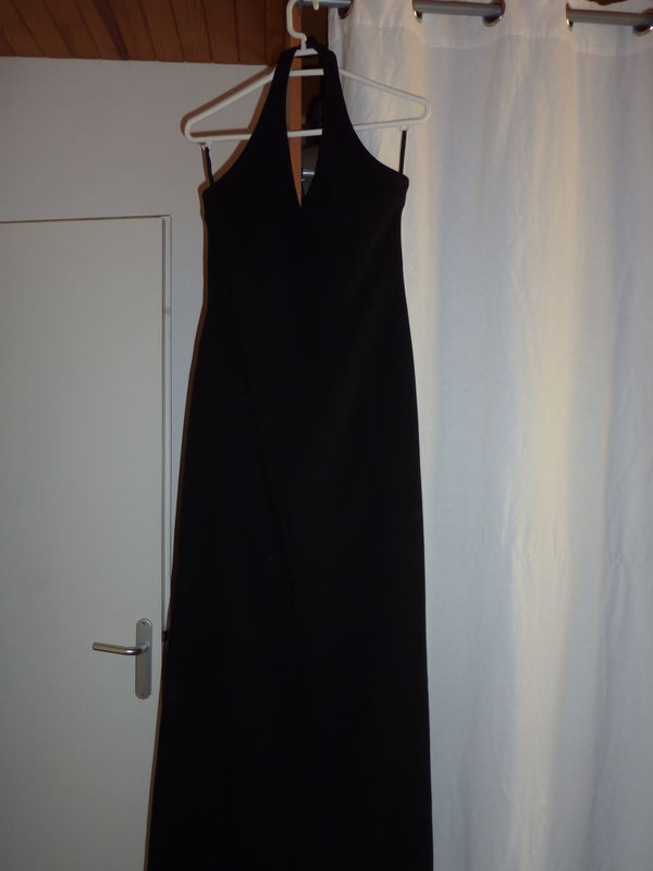 robe noire habillée