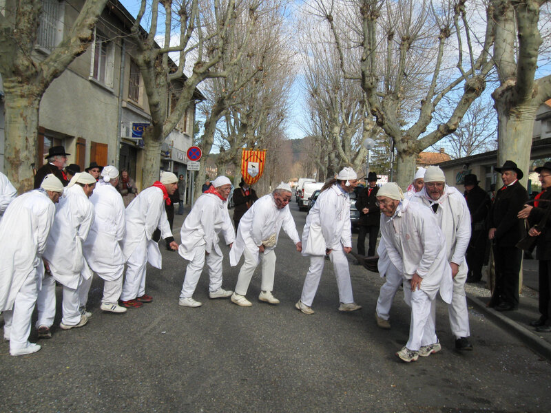 DANSE DES BOUFFETS 15 JANVIER 2012 69