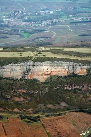 La_Roche_de_Vergisson_02