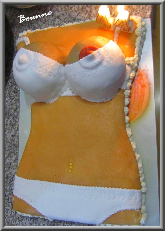 gâteau buste femme (6)