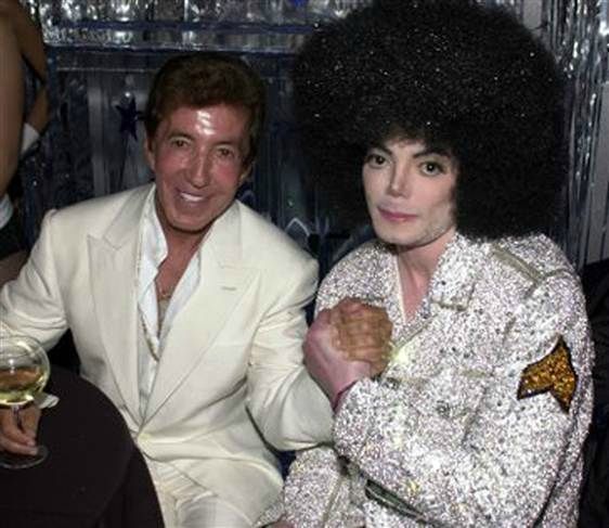 Un jour dans la vie de Michael Jackson - Page 2 86655354