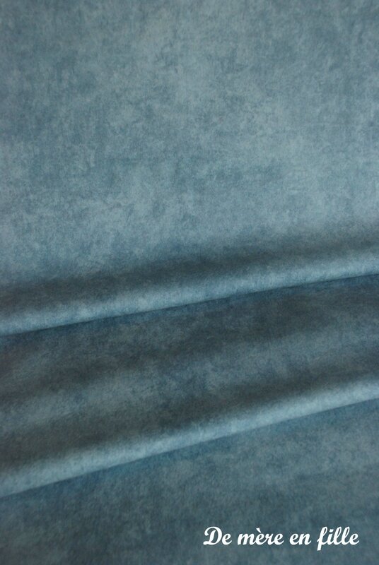 bleu acier