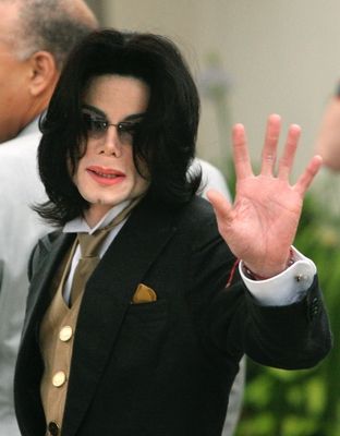 Un jour dans la vie de Michael Jackson - Page 2 86619078