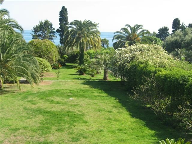 VILLA_SANREMO