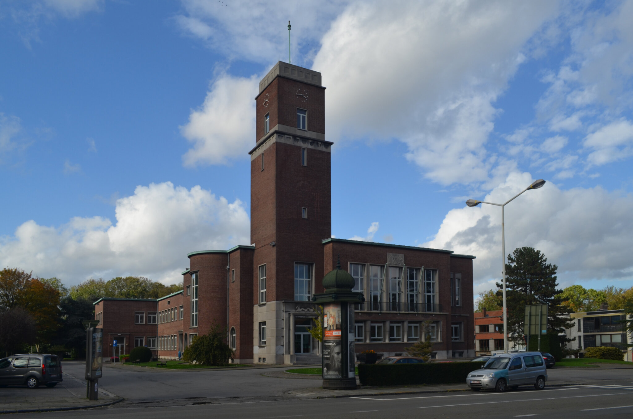 Marcinelle H Tel De Ville Charleroi Darville Roulin Et Les Autres