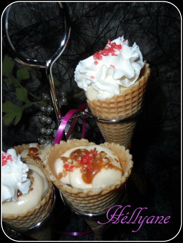 de glace fourrés à la crème pâtissièrechantilly + fruits au