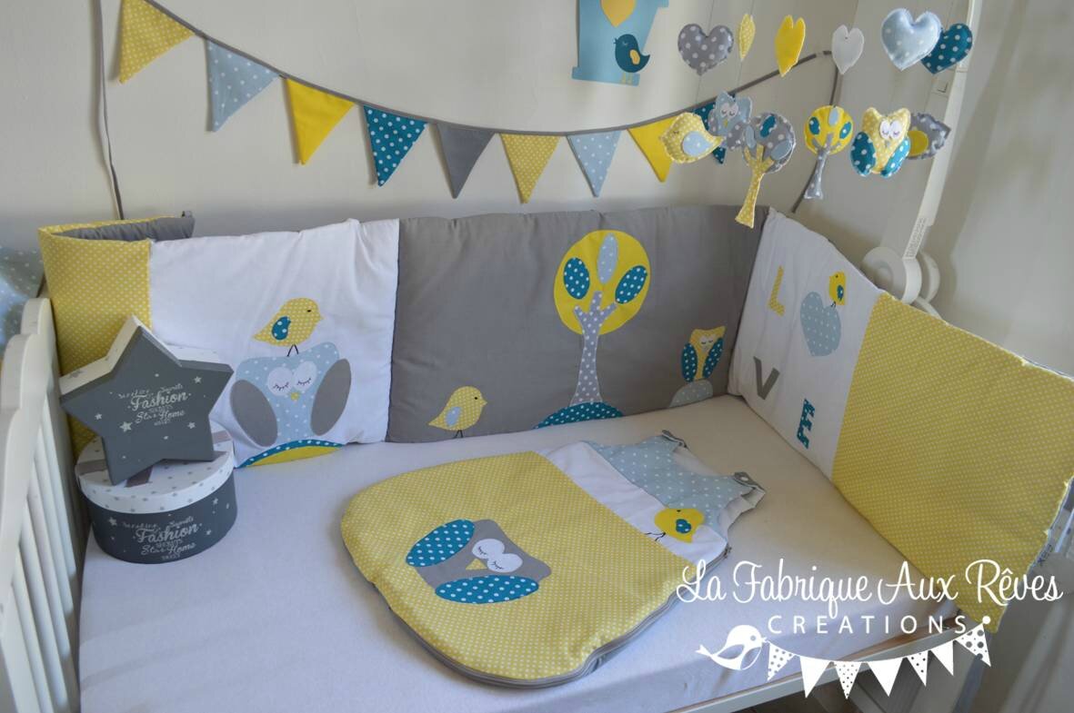 Décoration chambre bébé chouette hibou arbre oiseau nichoir bleu ...