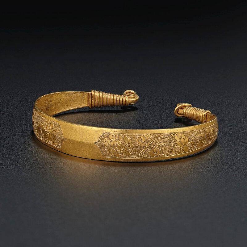 2019_NYR_18338_0562_001(a_fine_gold_bracelet_tang_dynasty_d6220768)