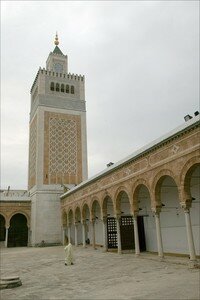 zaytuna_mosque_minaret