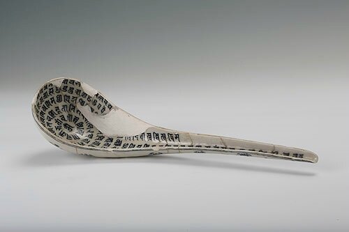 Blue-and-white spoon with Sanskrit scripts, Yongle period(1403-1424)