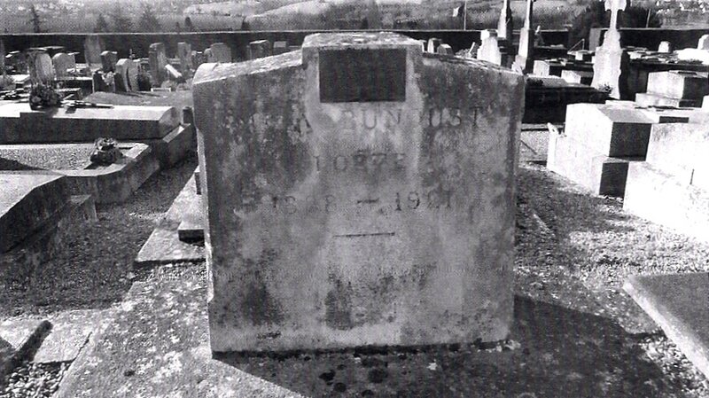tombe de Bunoust cimetière de Lisieux