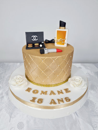 Cake design - Gâteau Sac channel Maquillage - chanel bag Makeup Cake 