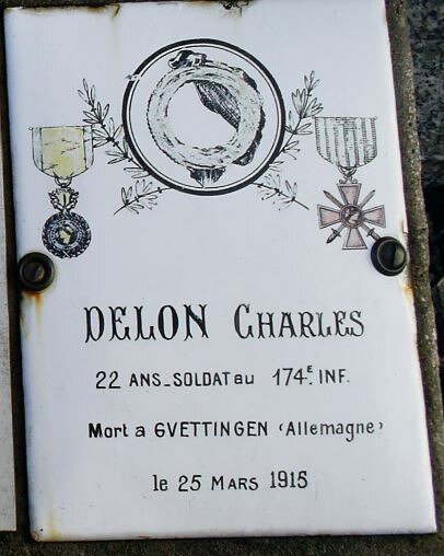 Plaque