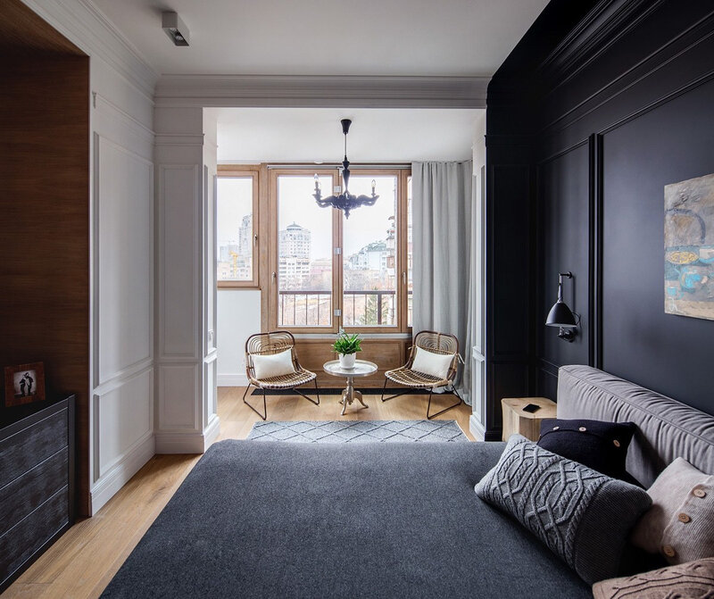 seating-area-by-french-windows