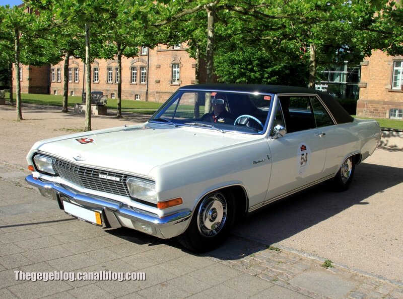 Opel diplomat coupé de 1966 (347 ex)(Paul Pietsch Classic 2014) 01