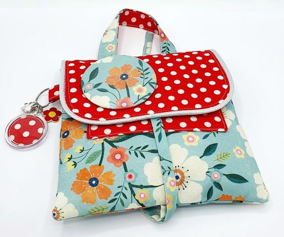 pochette tissu et porte clé