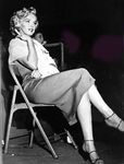 1952Niagara_scene005_OnSet_030_040