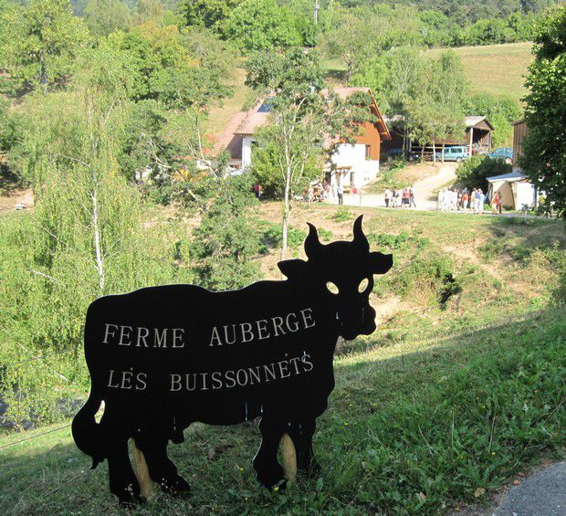 LE GÎTE D'ETAPE RENOVE DE LA FERME AUBERGE DES DE BOURBACH