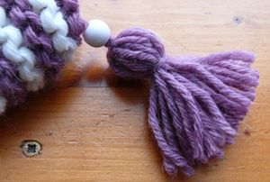 So Girly Bonnet Gland et perle
