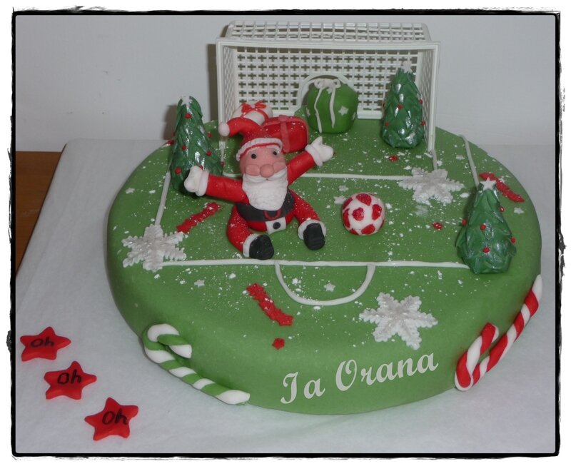 Gâteau Père-Noël footballeur / Christmas cake soccer