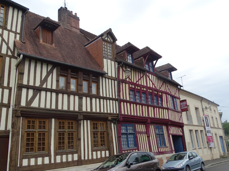 Musée D Art Et D Histoire De Lisieux LISIEUX : SACREES CREATIONS... - la petite futée brestoise