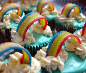 Original Pin - Somewhere-Over-the-Rainbow-Cupcakes
