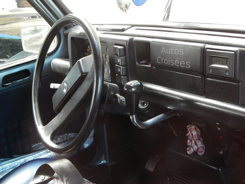 Clan Renault GTL ( 4 latas interior Clan Renault GTL (