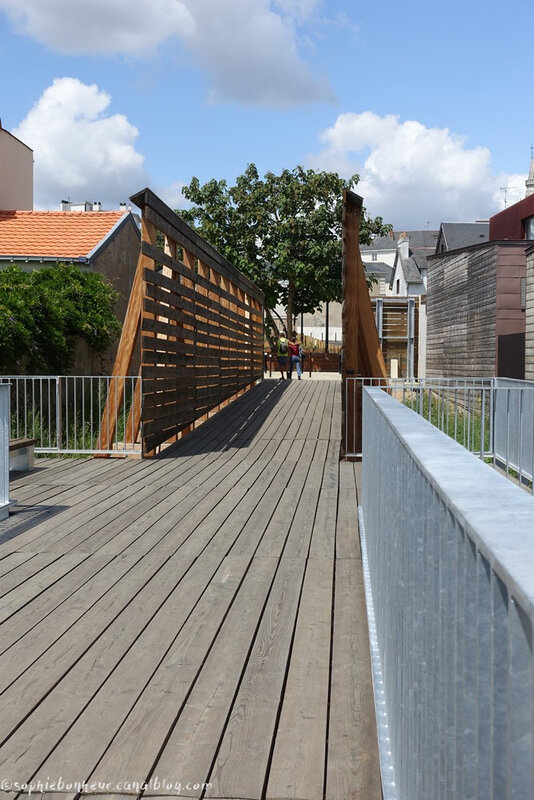 FJ Ste Anne passerelle