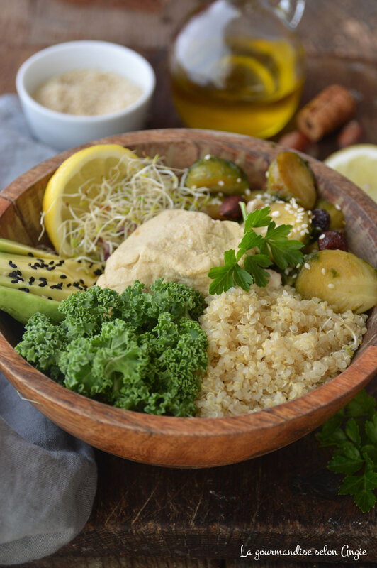 green buddha bowl choux de bruxelles kale avocat et quinoa vegan sans gluten (1)