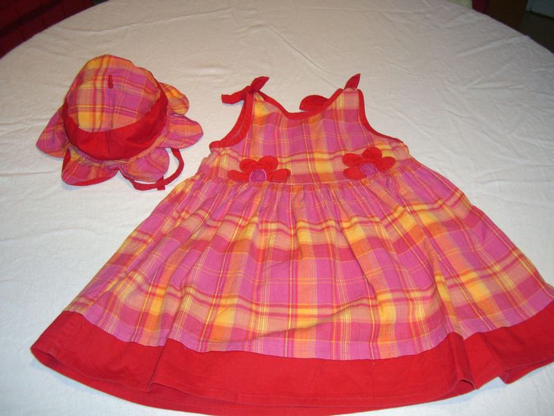 Robe rouge kiabi bébé fille neuve - Kiabi - 6 mois