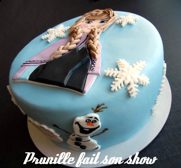 Gateau Reine Des Neiges Anna Prunille Fait Son Show