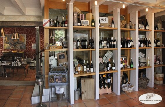 MONTJOI_La_Cage_aux_Oiseaux_la_selection_de_vins
