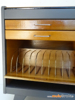 MEUBLE-Disques-vinyles-5-Pieds-compas-2-muluBrok-Vintage