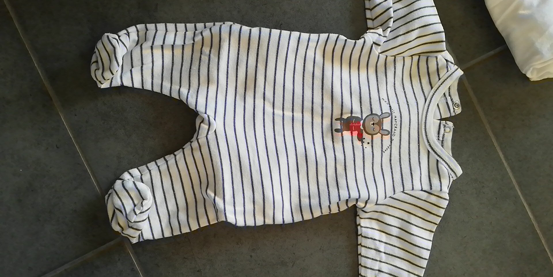 Vêtements bébé garçon 0-3 mois - Du blanc et du bleu