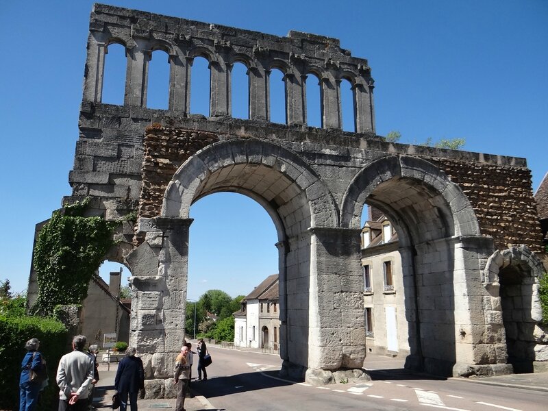 Autun Les Vestiges De La Rome Gauloise Sortie à AUTUN 17 mai 2014 - SORTIES SAGONNE