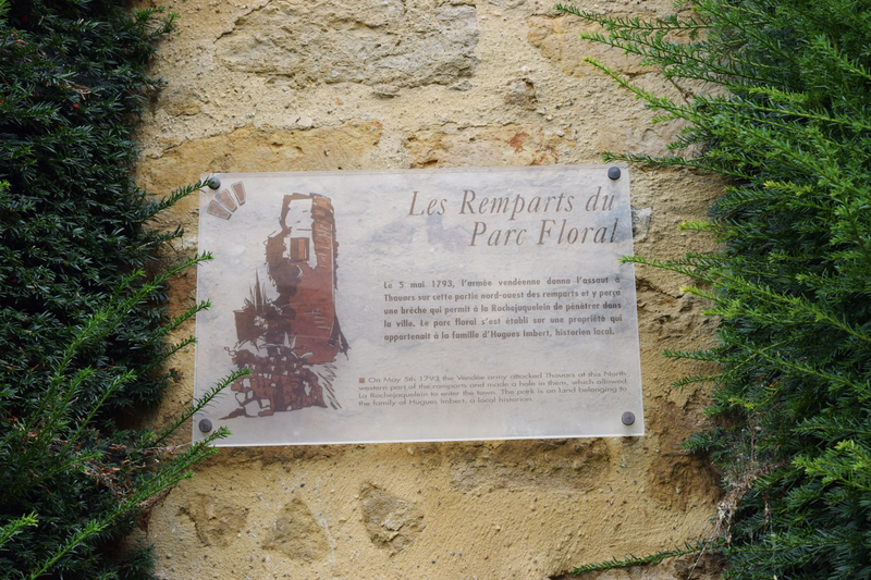 Thouars 16