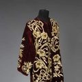 Veste d'homme en velours de soie rouge bordeaux. travail ottoman du xixe siècle.