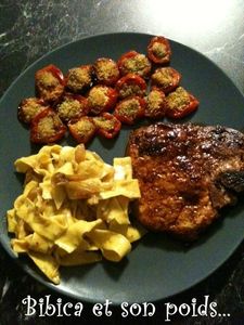 Pâtes fraîches sauce oignons et tomates provençales