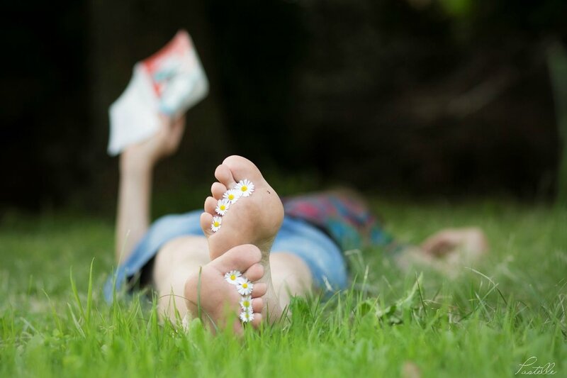 Pieds lectrice_A99A4835W