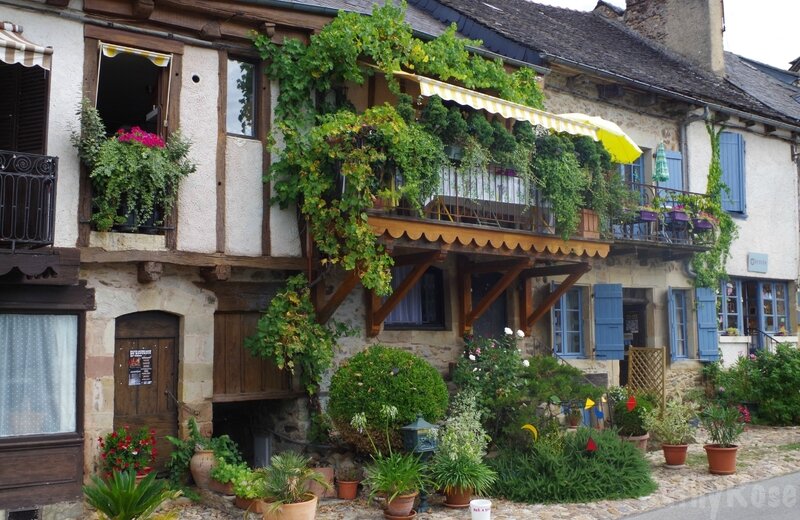&& Najac (17)