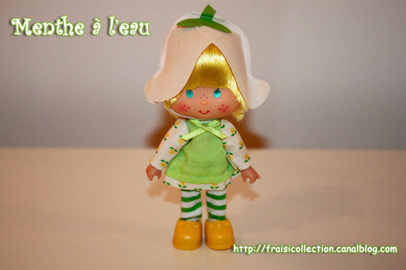 poupee eau