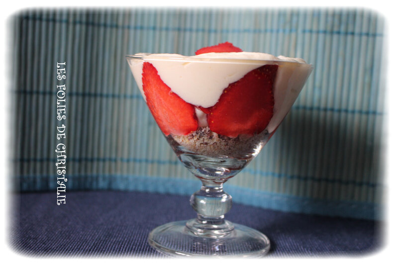 Tiramisu choco fraises 10