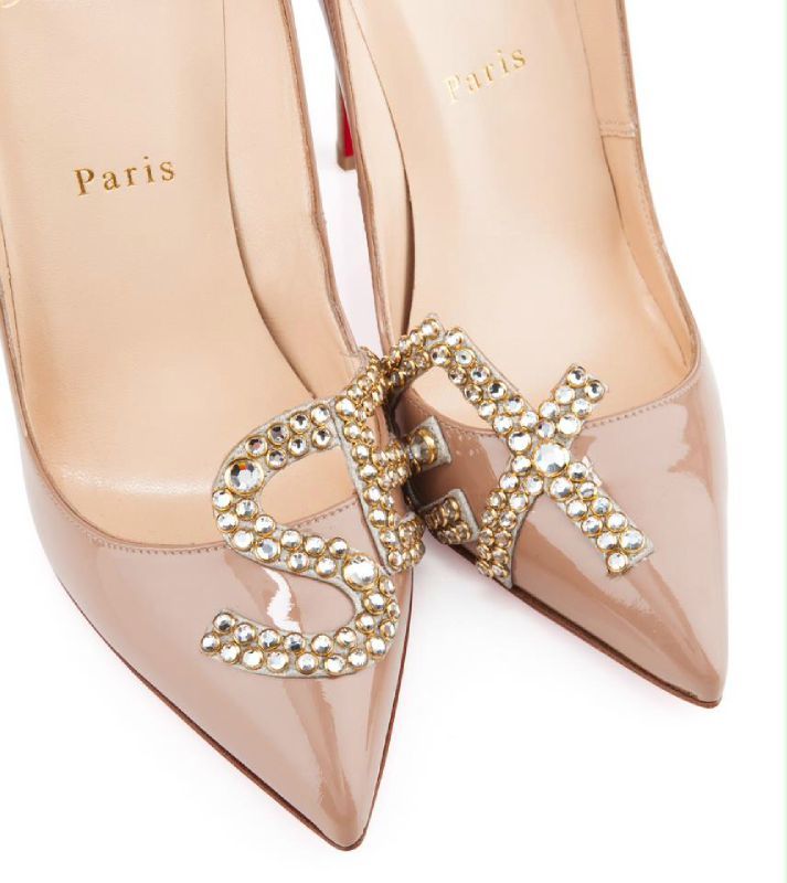 L'œil Fun Louboutin regard sur de Salomé Christian Chaussures wWzt8nOq8T