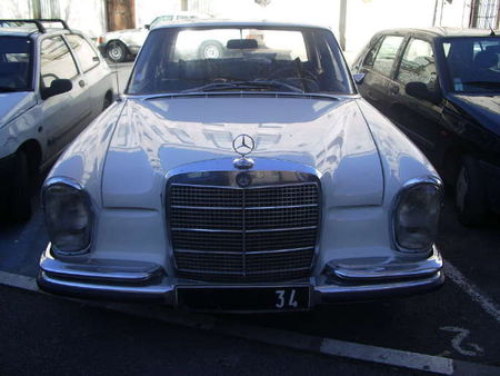 Mercedes280SEav2